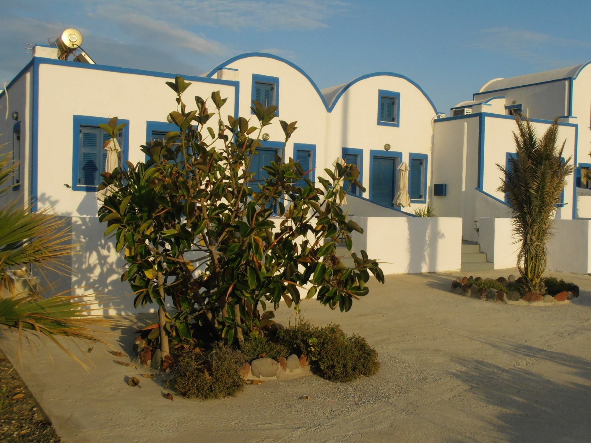 Hotel Paradisos Oia Exterior foto
